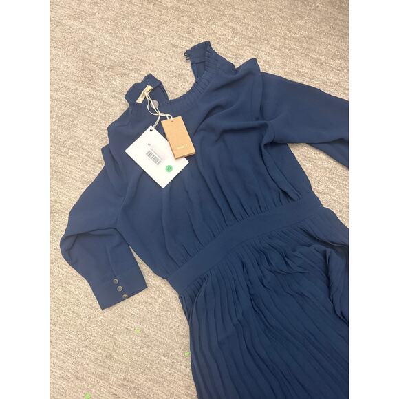 Sessùn Navy Pleated Long Sleeve Maxi Dress – Size 38 (US 6) – New With Tags - Picture 2 of 2